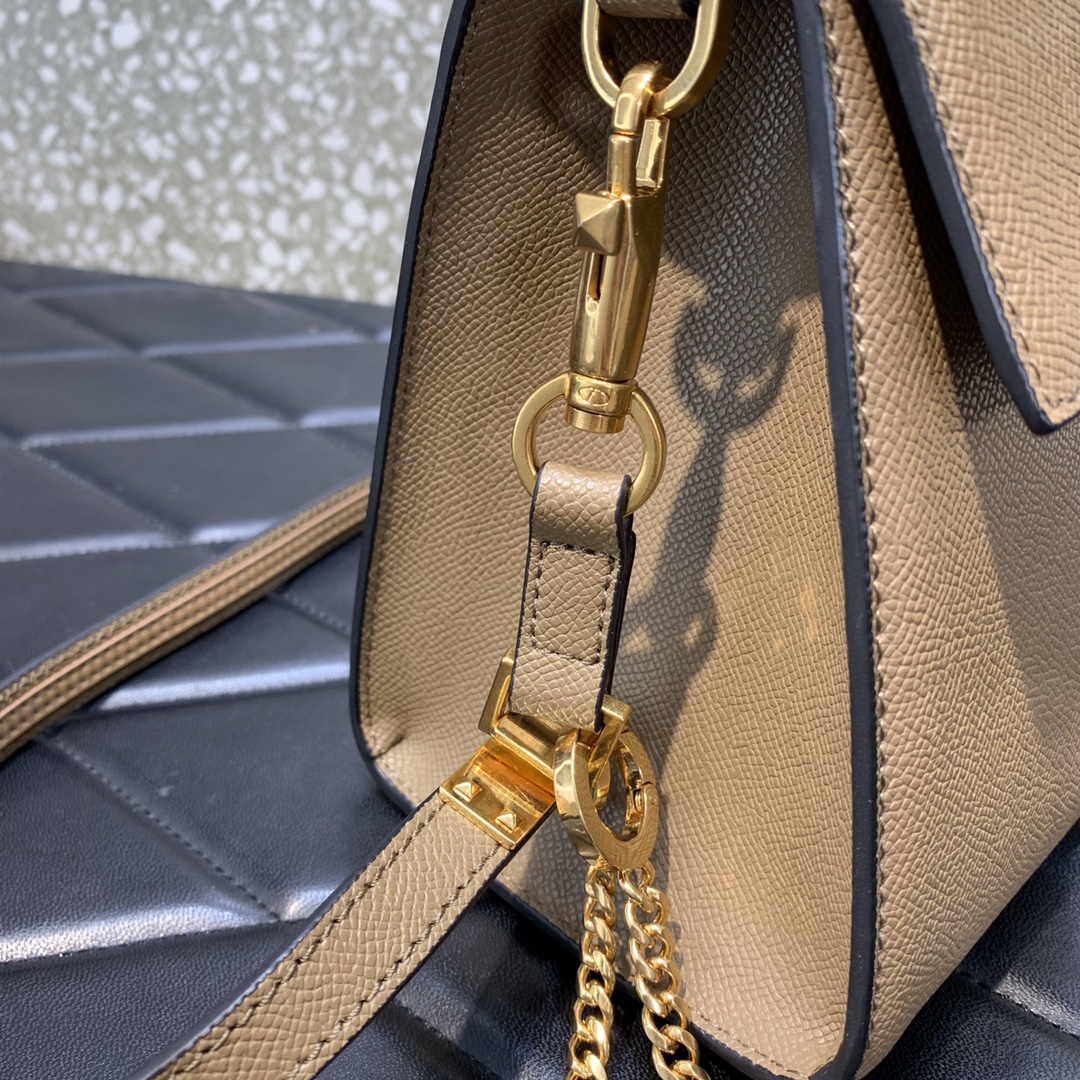 Valentino Garavani Vsling Small Handbag in Apricot Grainy Calfskin 